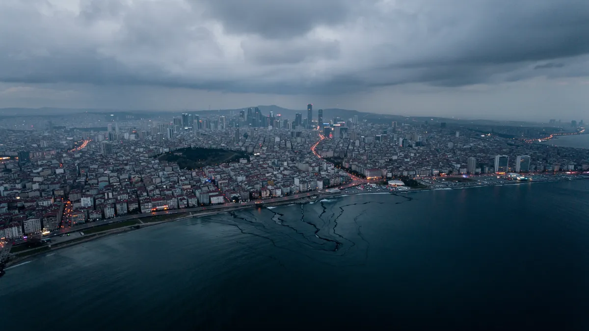 Naci Görür'den Marmara Uyarısı: 'Büyük Depremi Bekliyoruz' — Peki Deprem İçin Nasıl Hazırlanmalı?